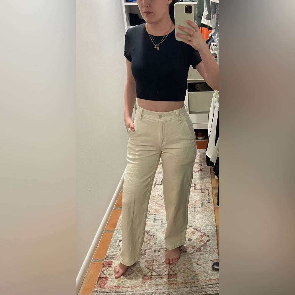 Aritzia Sunday Best Pants in Cream / Ivory